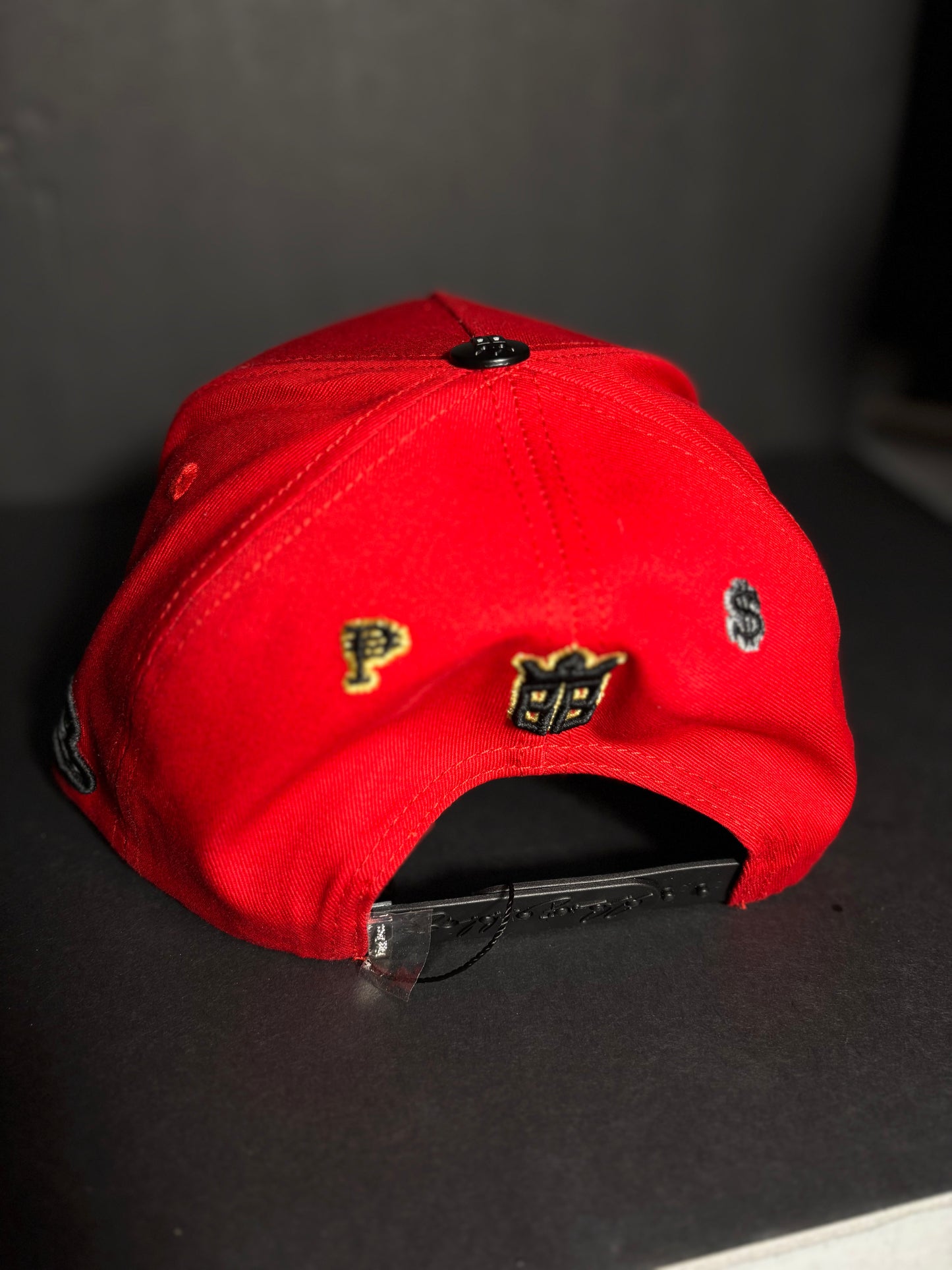 Red Parrot cap “secret pocket”