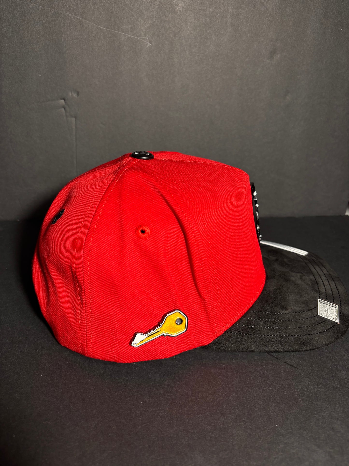 Red Parrot cap “secret pocket”